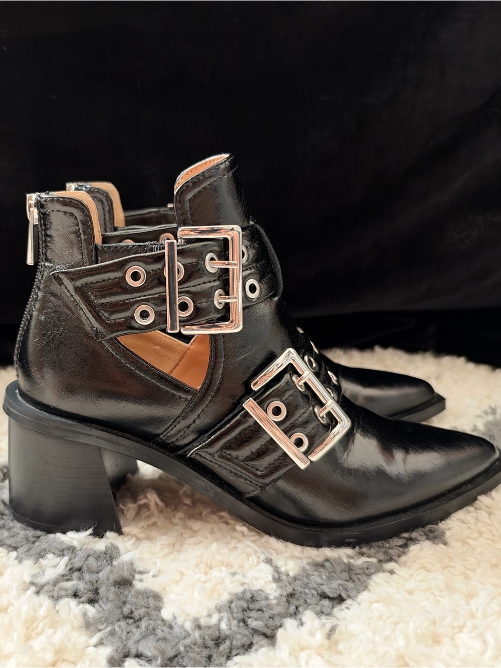 Steve Madden Grazia Black Moto Booties Size 7